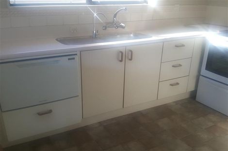 Photo of property in 245-247 Courtenay Street, Strandon, New Plymouth, 4312