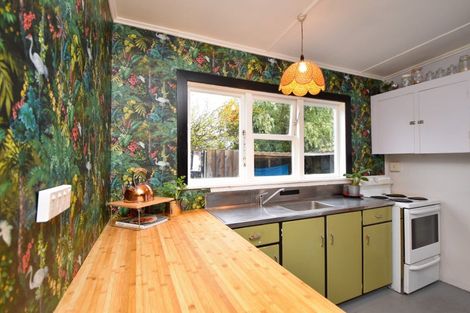 Photo of property in 6 Nobel Street, Carterton, 5713