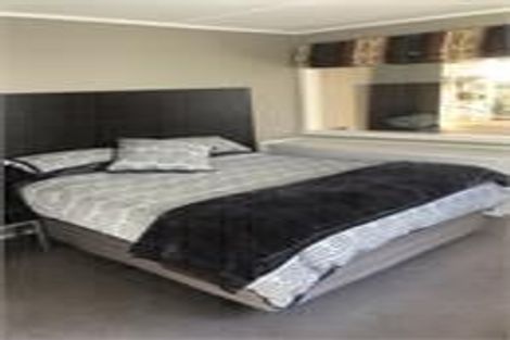 Photo of property in 8 Marine Parade, Paraparaumu Beach, Paraparaumu, 5032