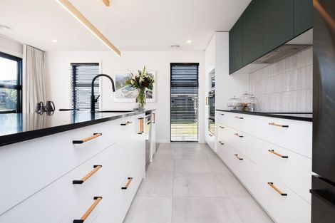 Photo of property in 7 Gratitude Way, Kelvin Grove, Palmerston North, 4414