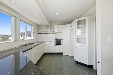 Photo of property in 24 Tirinui Crest Road, Otumoetai, Tauranga, 3110