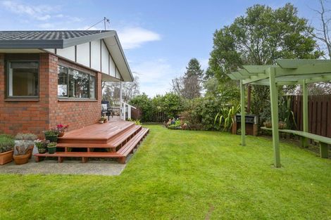 Photo of property in 5 Clarke Grove, Richmond Heights, Taupo, 3330