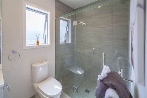 Photo of property in 43 Waimakariri Drive, Te Awa, Napier, 4110