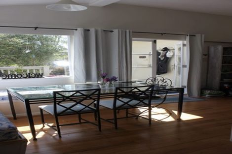 Photo of property in 152 Howard Road, Orere Point, Papakura, 2585