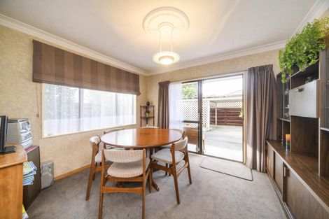 Photo of property in 73 Wood Street, Takaro, Palmerston North, 4410