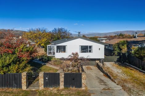 Photo of property in 116 Neplusultra Street, Cromwell, 9310