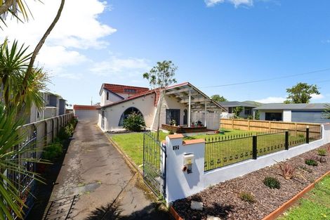 Photo of property in 112 Mansel Avenue, Hillcrest, Hamilton, 3216