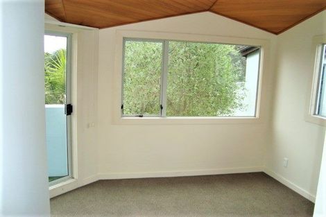 Photo of property in 2/8 Sarsfield Street, Herne Bay, Auckland, 1011