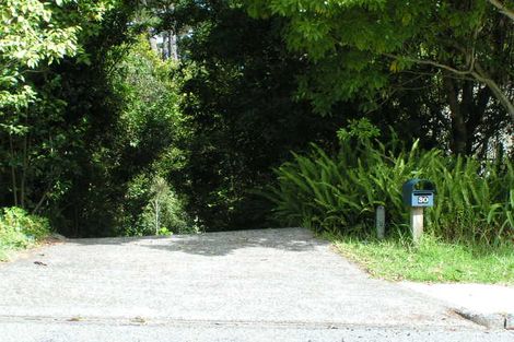 Photo of property in 30 Rosecamp Road, Beach Haven, Auckland, 0626