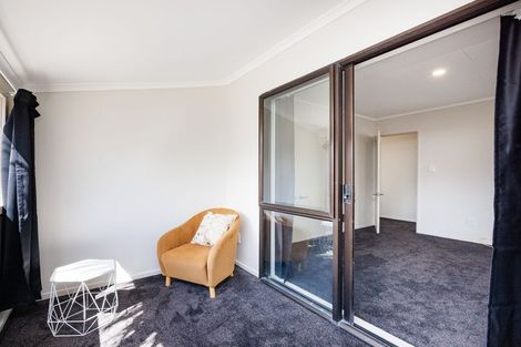 Photo of property in 4 Ngarimu Street, Roslyn, Palmerston North, 4414