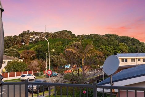 Photo of property in 50a Maunganui Road, Mount Maunganui, 3116