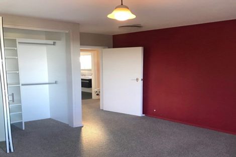 Photo of property in 62 Dowse Drive, Maungaraki, Lower Hutt, 5010