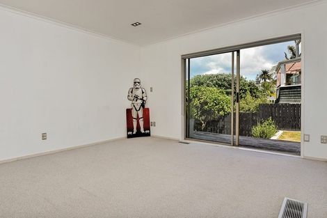 Photo of property in 2/47 Clarence Street, Devonport, Auckland, 0624