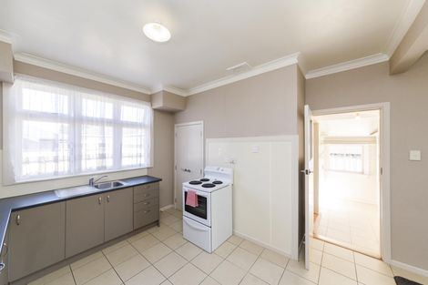 Photo of property in 61 Ferguson Street, Awapuni, Palmerston North, 4412