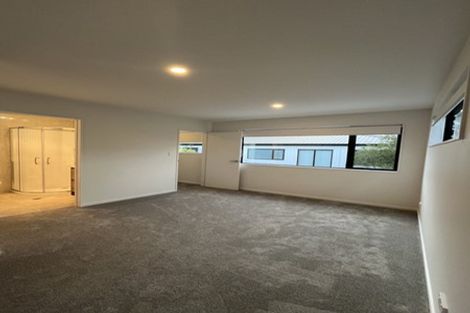 Photo of property in 9 Renata Crescent, Te Atatu Peninsula, Auckland, 0610
