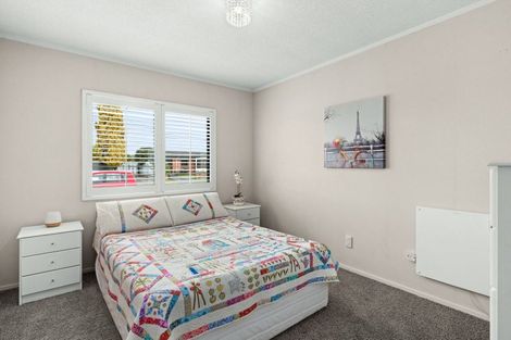 Photo of property in 22a Hinton Road, Taradale, Napier, 4112