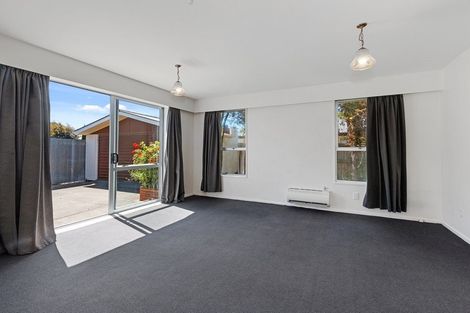 Photo of property in 58 Worthy Street, Ilam, Christchurch, 8041
