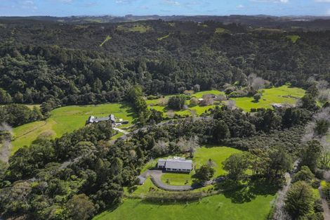 Photo of property in 67 Robinson Road, Coatesville, Albany, 0793