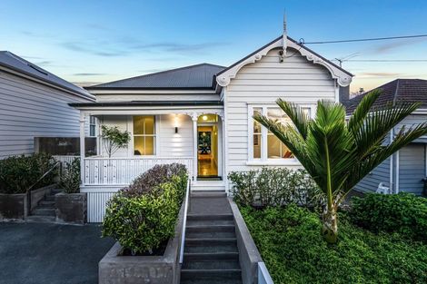 Photo of property in 16 Wellpark Avenue, Grey Lynn, Auckland, 1021