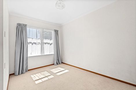 Photo of property in 22 Stanley Street, Levin, 5510