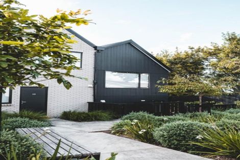 Photo of property in 40 Wharara Lane, Massey, Auckland, 0614