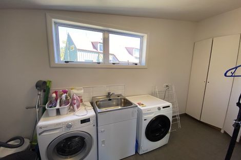 Photo of property in 18 Howard Street, Macandrew Bay, Dunedin, 9014