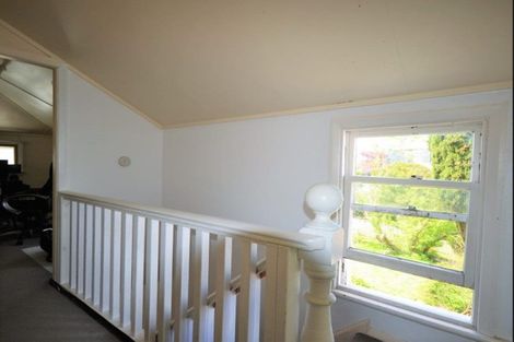 Photo of property in 141 Grant Road, Thorndon, Wellington, 6011