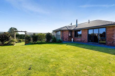 Photo of property in 274 Richmond Road, Lepperton, New Plymouth, 4373