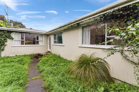 Photo of property in 5d Pembroke Street, Westown, New Plymouth, 4310