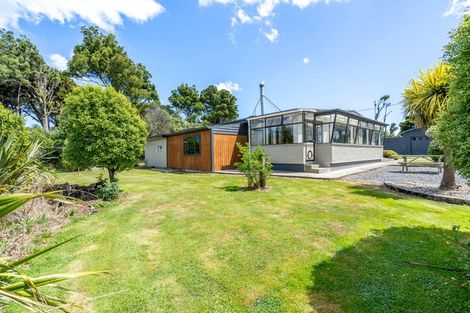 Photo of property in 49 Ferry Road, West Plains, Invercargill, 9879