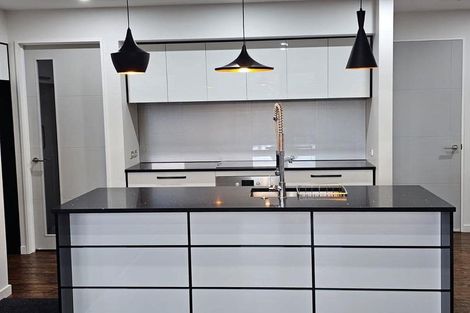 Photo of property in 4 Schofield Lane, Hornby, Christchurch, 8025