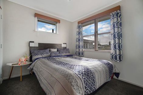 Photo of property in 56 Sheehan Avenue, Papakura, 2110