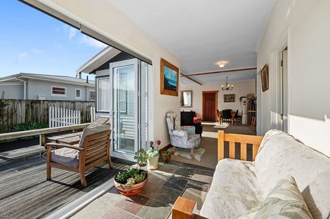 Photo of property in 24 Richmond Street, Fitzroy, New Plymouth, 4312
