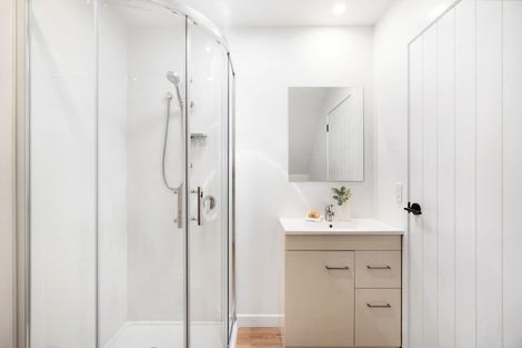 Photo of property in 155 Carlyle Street, Napier South, Napier, 4110