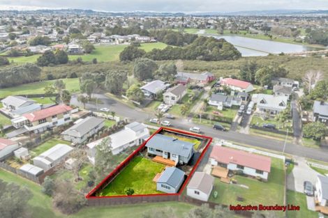 Photo of property in 28 Seaward Place, Wattle Downs, Auckland, 2103
