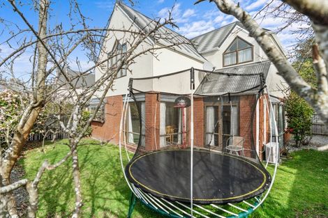 Photo of property in 1 Ryeland Avenue, Ilam, Christchurch, 8041