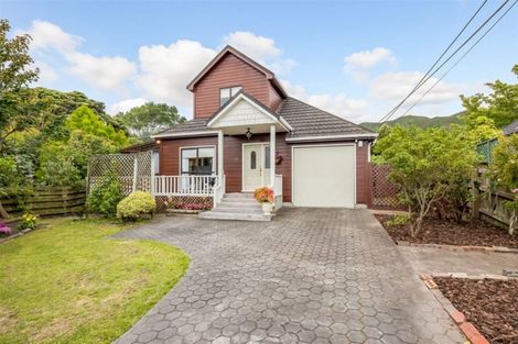 Photo of property in 18 Heath Grove, Waiwhetu, Lower Hutt, 5010