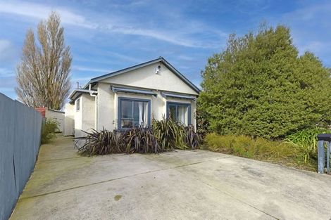 Photo of property in 104 Barbour Street, Waltham, Christchurch, 8011