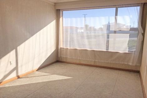 Photo of property in 10 Essex Street, Balclutha, 9230