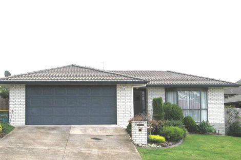 Photo of property in 102 Buscomb Avenue, Henderson, Auckland, 0610