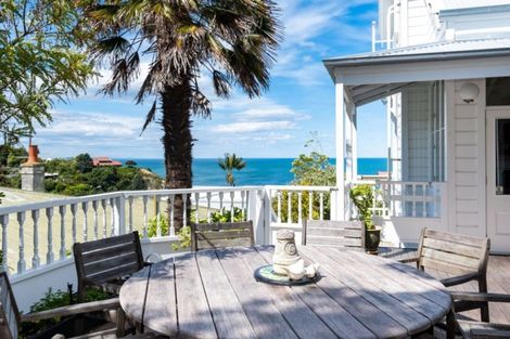 Photo of property in 11 Hukarere Road, Bluff Hill, Napier, 4110