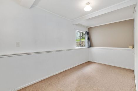 Photo of property in 2/12 Scarlock Avenue, Browns Bay, Auckland, 0630