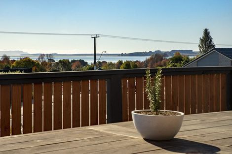 Photo of property in 82 Bert Wall Drive, Omokoroa, 3114