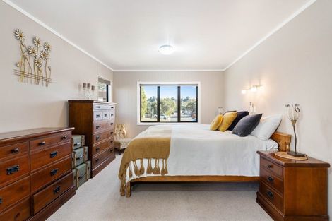 Photo of property in 204 Martyn Road, Whangamata, 3620