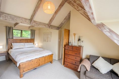 Photo of property in 36 Oak Avenue, Paremata, Porirua, 5024