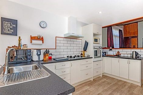 Photo of property in 10 Bayly Street, Te Hapara, Gisborne, 4010