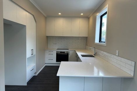 Photo of property in 7 Koreke Close, Kenepuru, Porirua, 5022