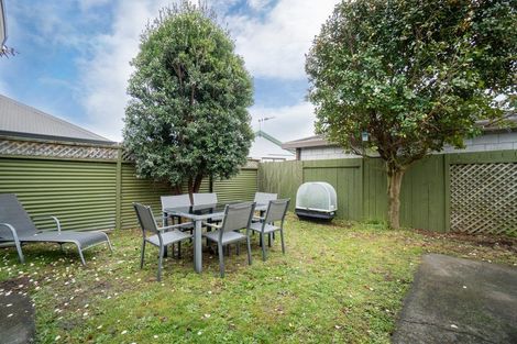 Photo of property in 5/64 Albert Street, Palmerston North, 4414