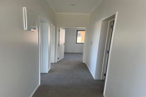 Photo of property in 4/1 Coral Tree Avenue, Wiri, Auckland, 2104