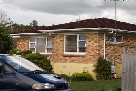 Photo of property in 19 Kayeleen Place, Cockle Bay, Auckland, 2014